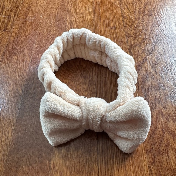 Head band - Picture 1 of 2